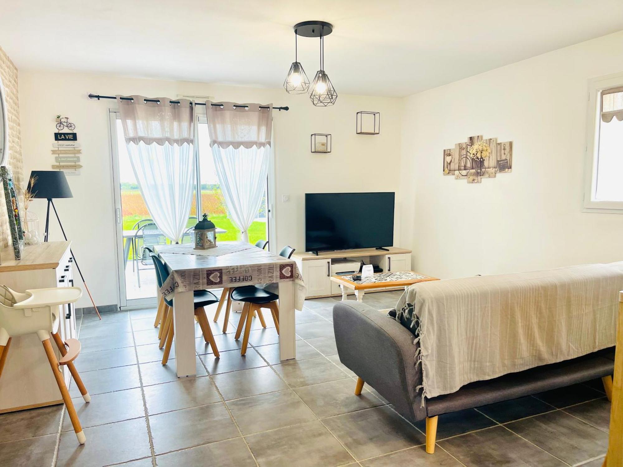 Petite Maison Au Calme Poupry Екстер'єр фото