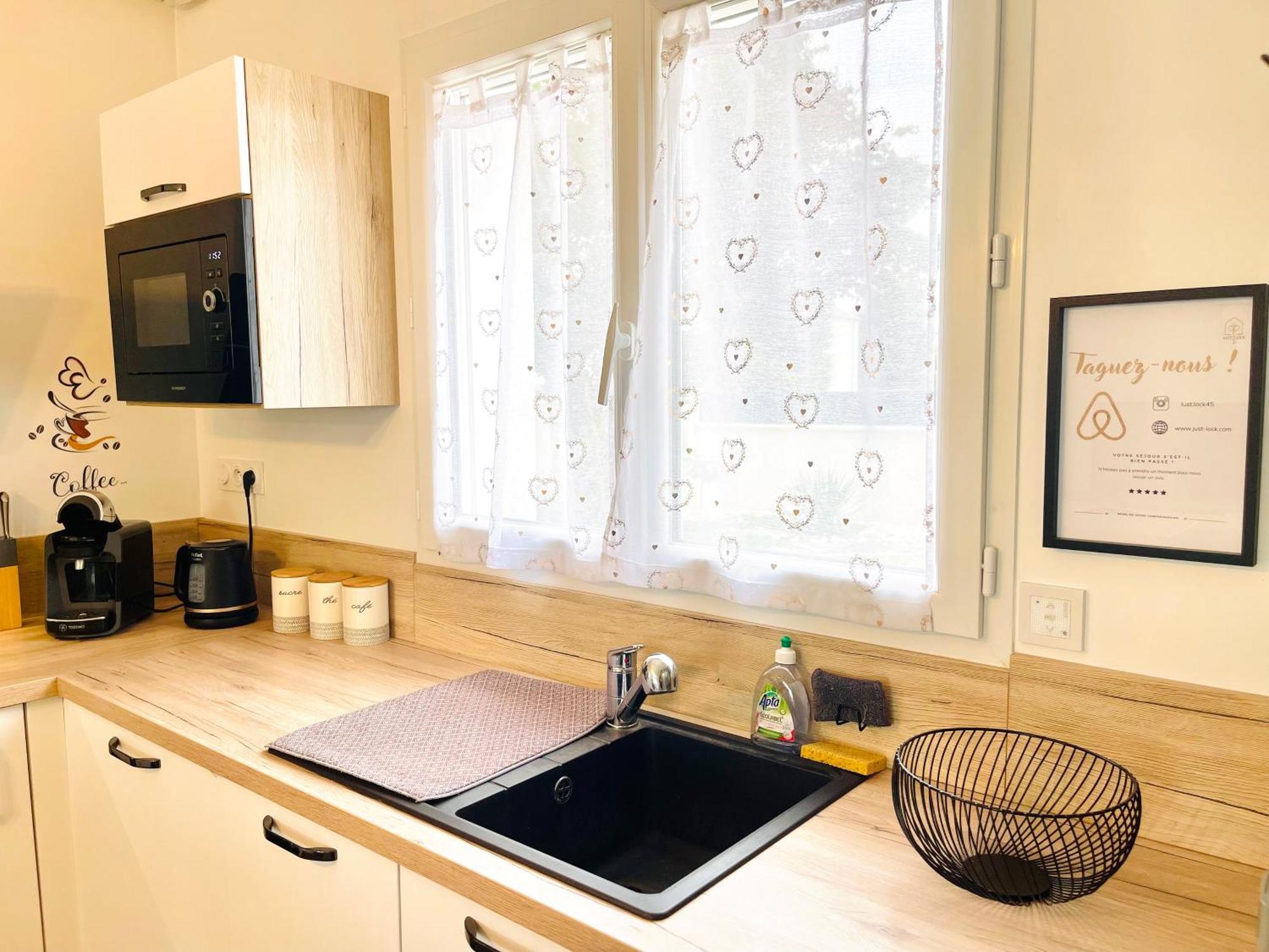Petite Maison Au Calme Poupry Екстер'єр фото