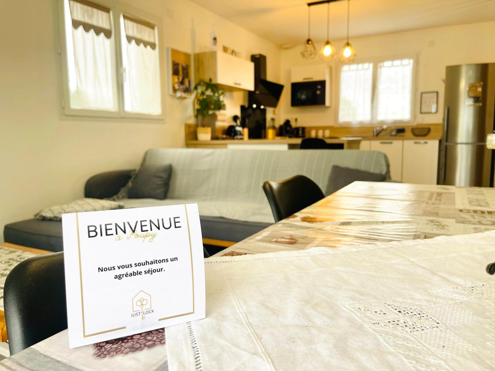 Petite Maison Au Calme Poupry Екстер'єр фото