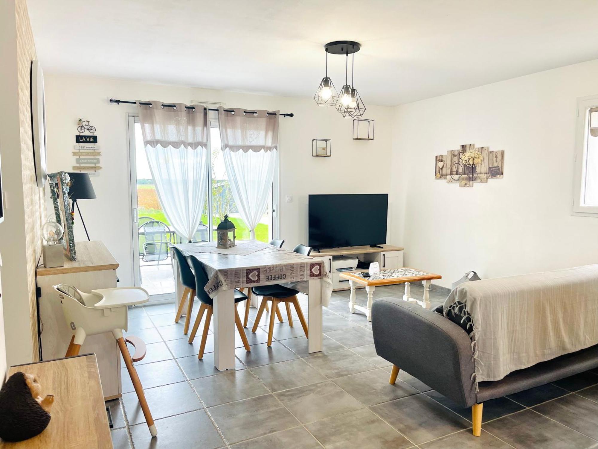 Petite Maison Au Calme Poupry Екстер'єр фото